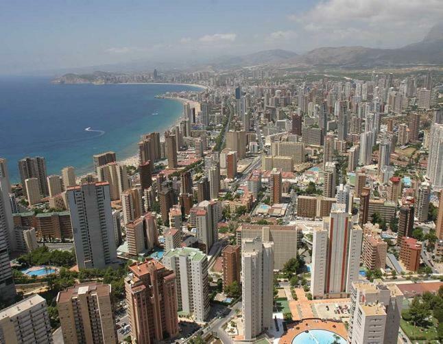 Vacanza Complex Бенидорм Экстерьер фото